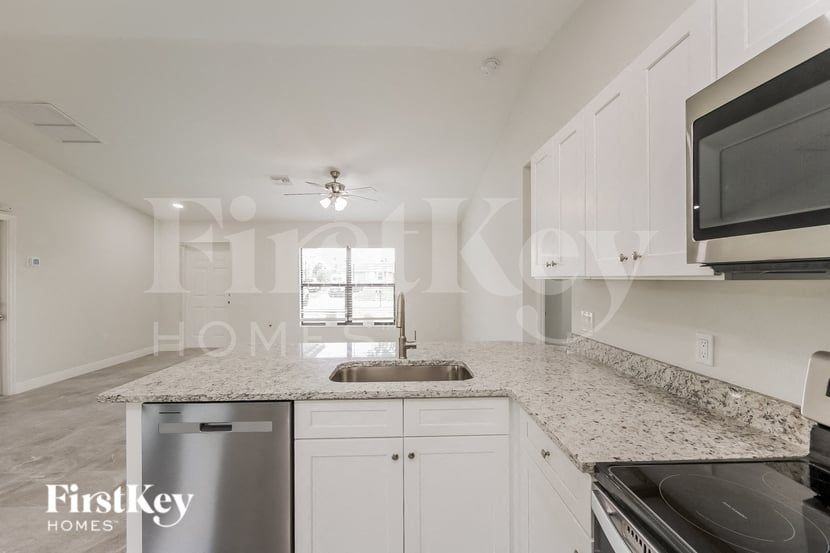 3200 Se 5th Street Ct - Photo 7 of 15