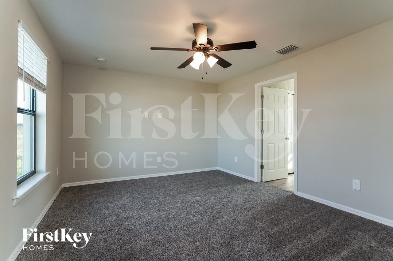 3008 25th St Sw - Photo 7 of 15