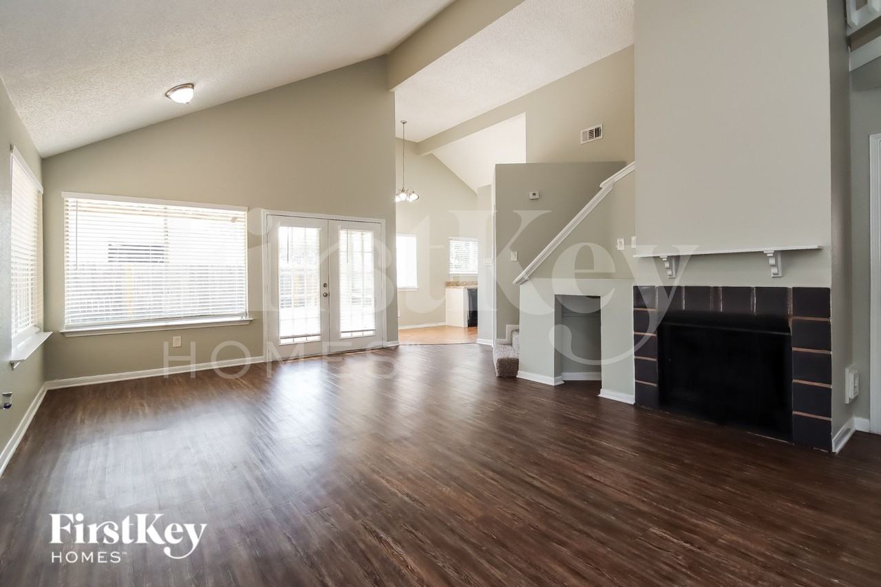 2503 Silver Trumpet Dr - Photo 3 of 15