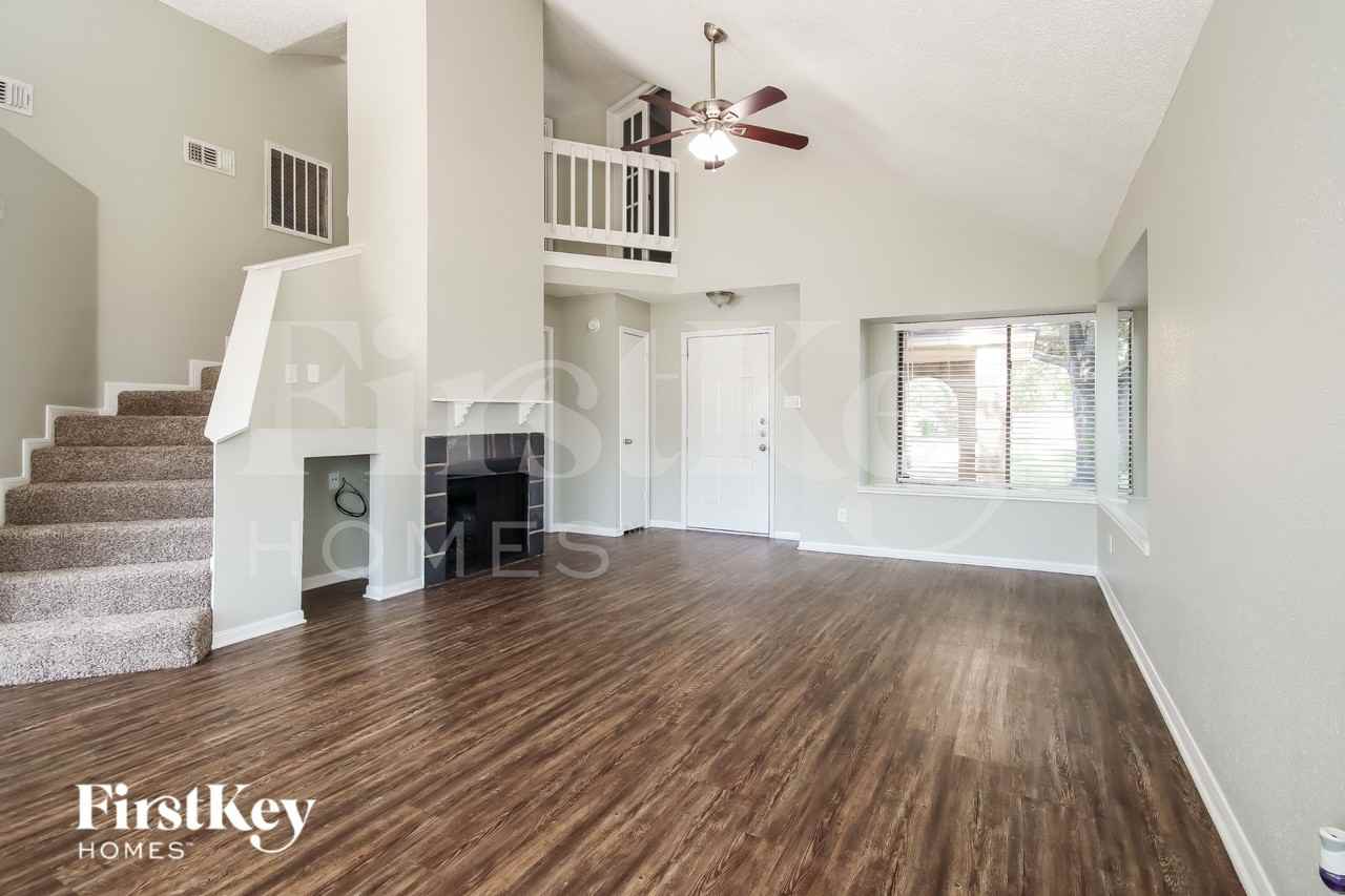 2503 Silver Trumpet Dr - Photo 4 of 15