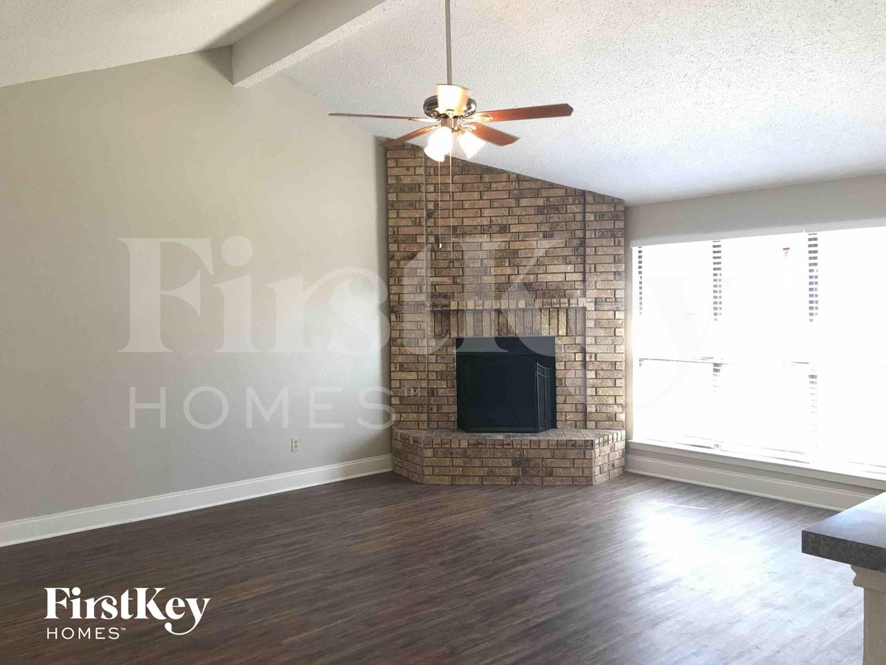 1007 Creighton Ct - Photo 2 of 14