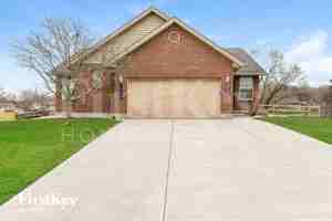 featured image of 5416 Shady Meadows Dr