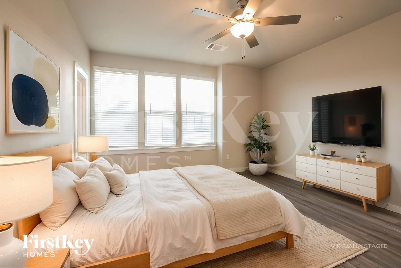 18519 Centro Row - Photo 7 of 19