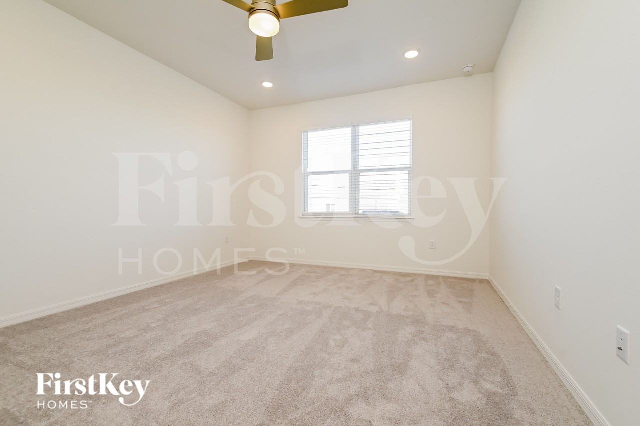 209 Windsor Reserve Dr - Photo 7 of 18