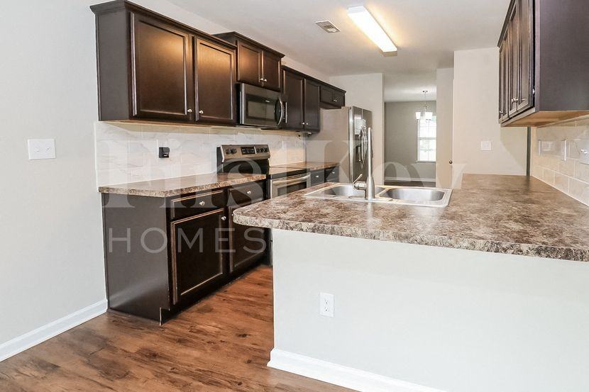 2637 Cider Ridge Rd - Photo 5 of 15