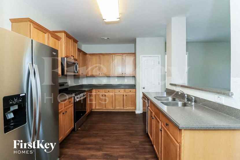 193 Palisades Dr - Photo 7 of 15