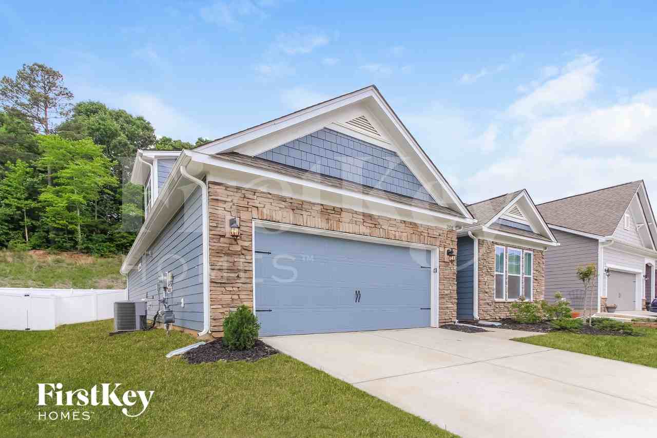 2408 Seagull Dr - Photo 3 of 15