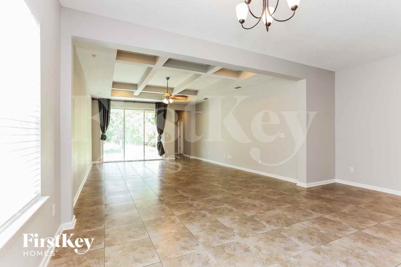 1254 Royal Dornoch Dr - Photo 5 of 16