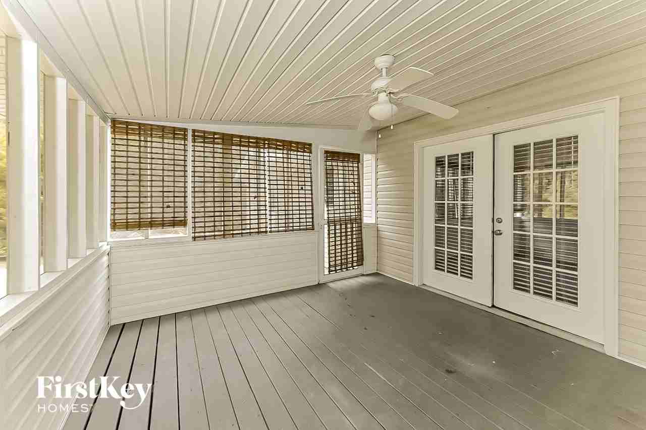 128 Bryant St - Photo 5 of 15