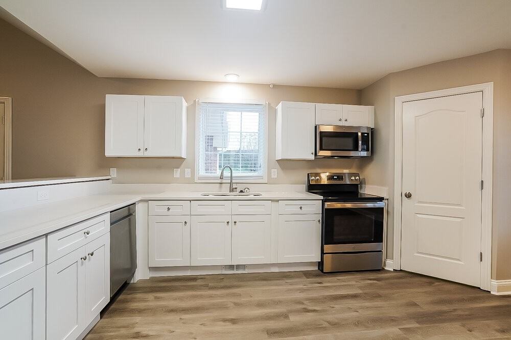 505 Hopewood Ct - Photo 7 of 17