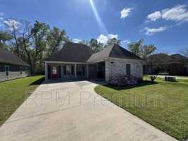 featured image of 8614 Forestwood Ave