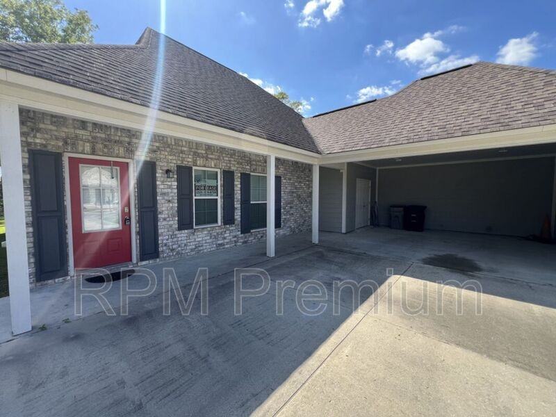 8614 Forestwood Ave - Photo 2 of 41