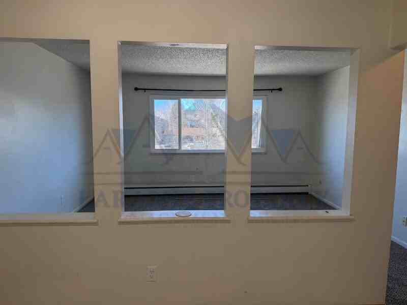 2310 E Garfield St #C7 - Photo 5 of 14