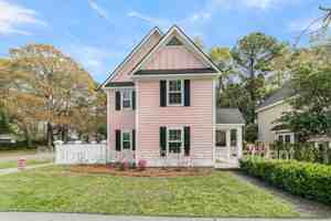 featured image of 974 Governors Rd