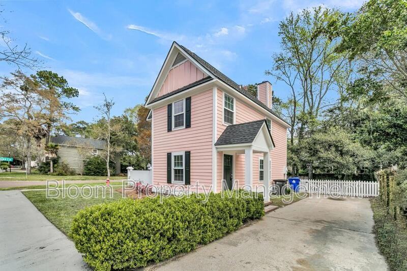 974 Governors Rd - Photo 4 of 34