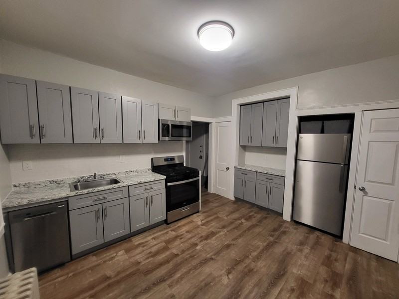 100 Grand Ave #1L - Photo 7 of 12