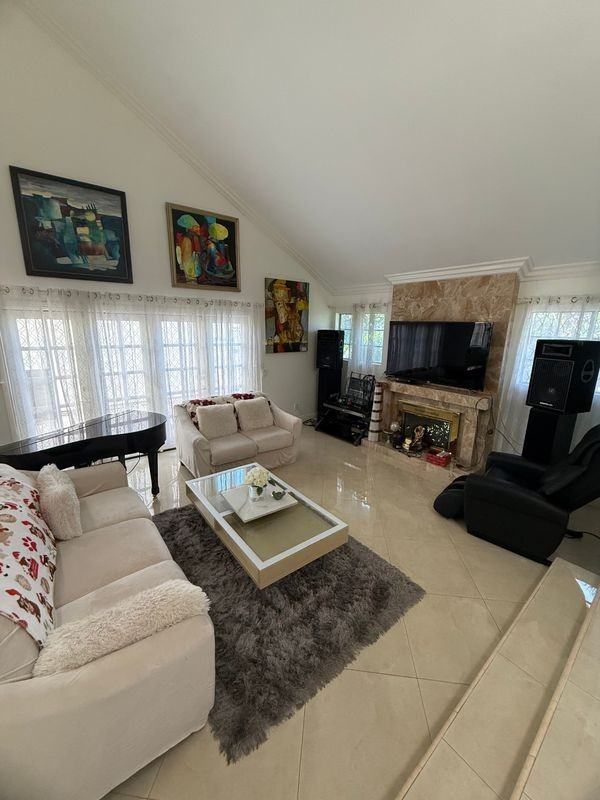 10302 Parkview Ave - Photo 4 of 16