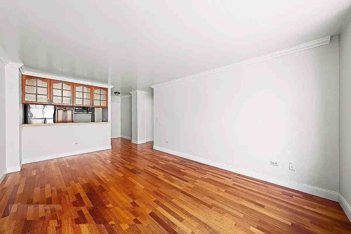 2 S End Ave - Photo 2 of 7