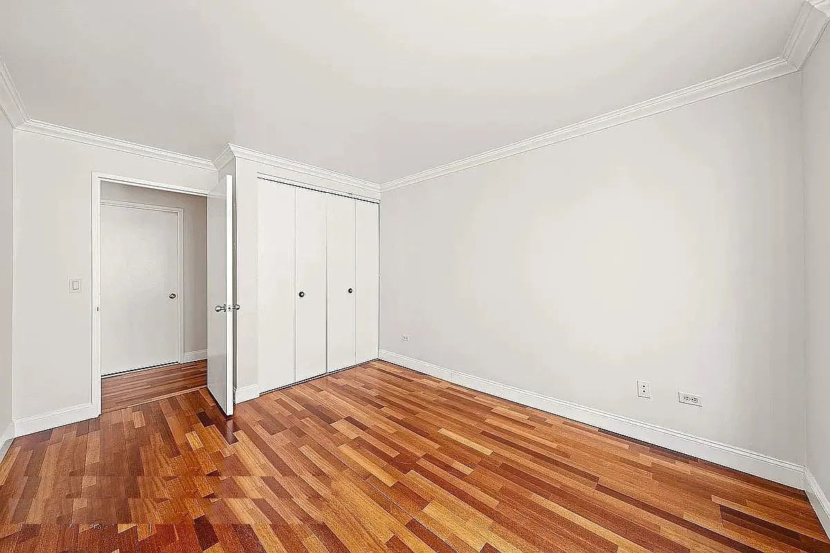 2 S End Ave - Photo 6 of 7