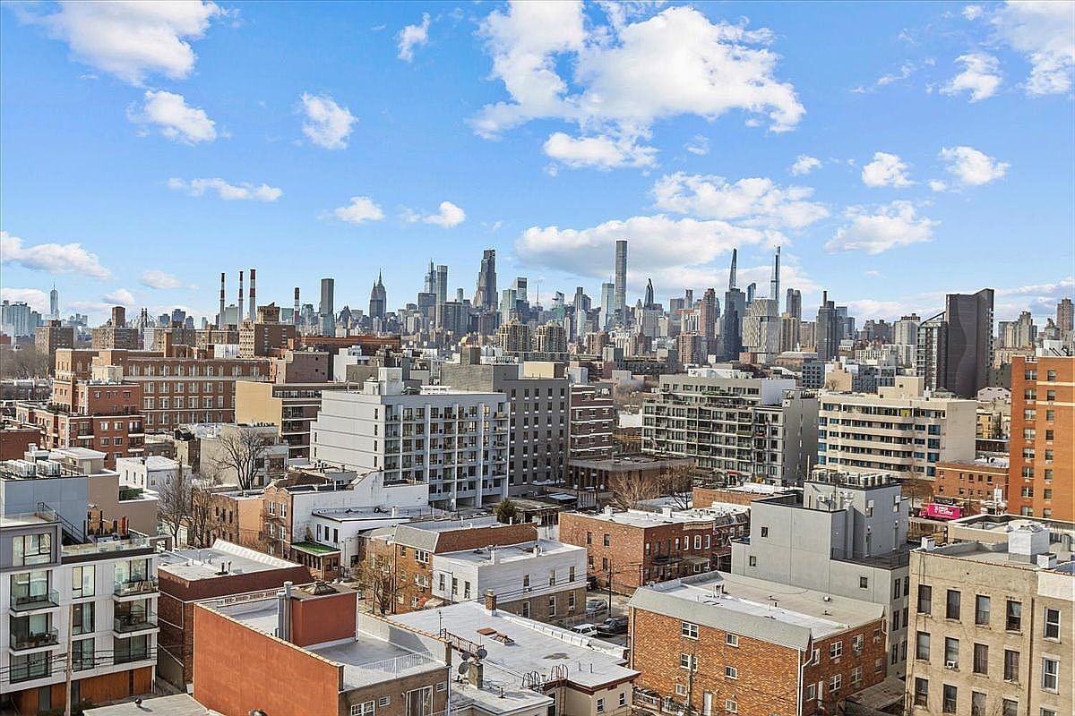 2322 30th Rd #10J - Photo 3 of 16