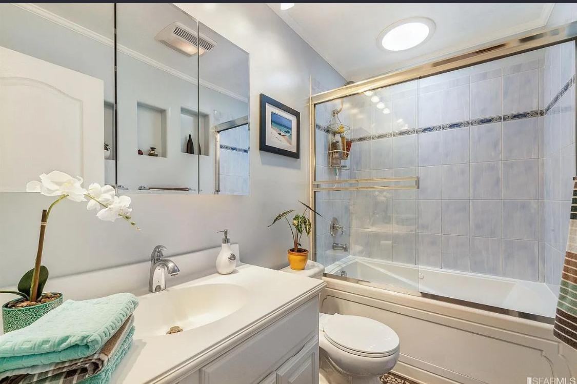 3336 San Bruno Ave - Photo 3 of 4