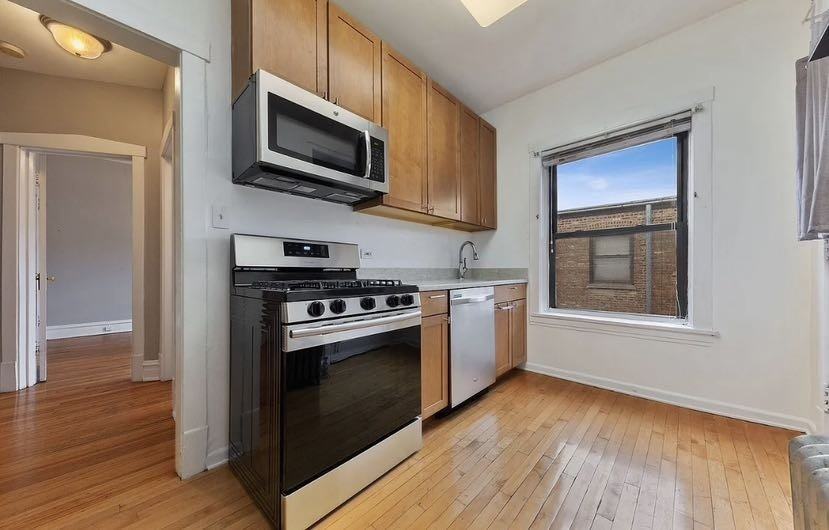 633 Garfield St #3 - Photo 2 of 8