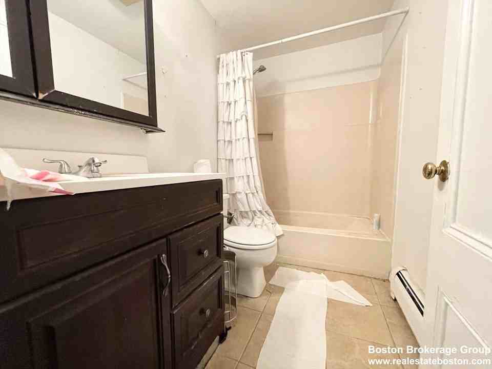 670 Massachusetts Ave #1 - Photo 6 of 11