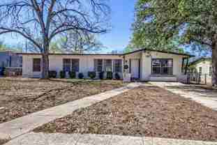 911 Elkhorn Dr - Photo 1 of 1