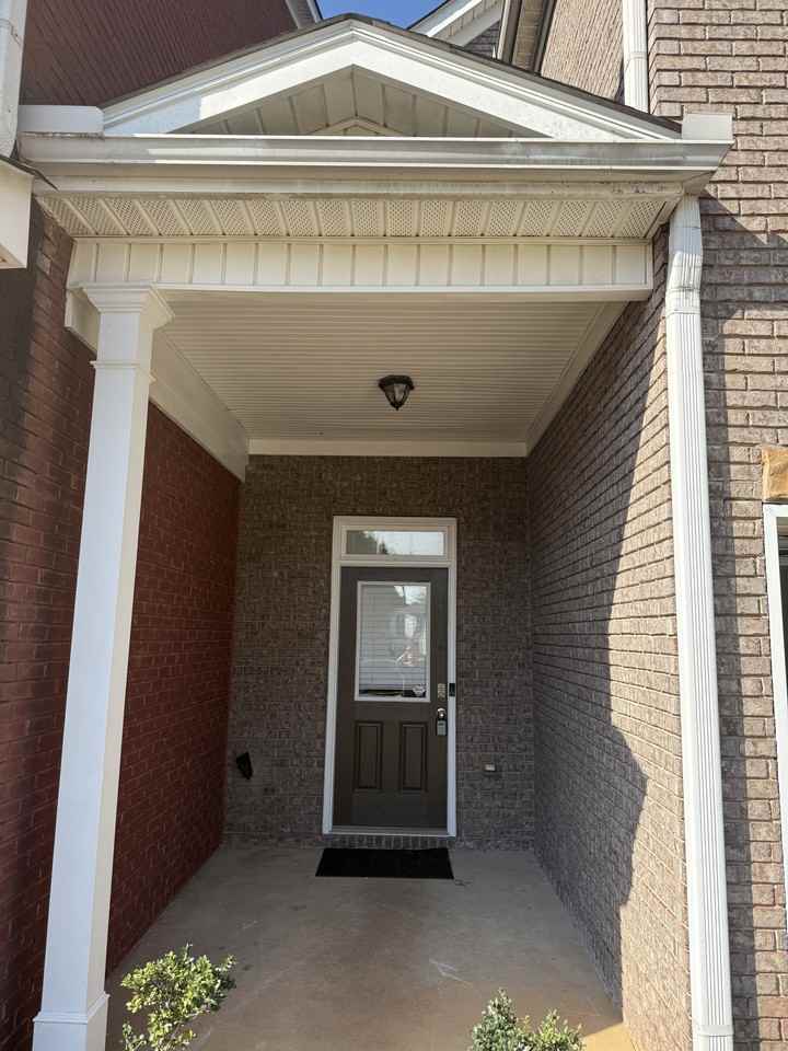 183 Green Bridge Ct #NA - Photo 3 of 28