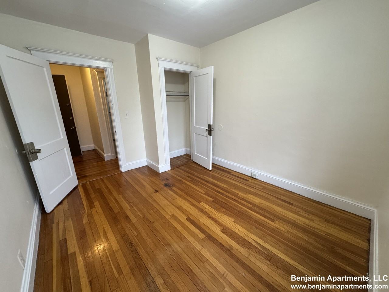 Barrows St. & Cambridge #4A - Photo 2 of 17