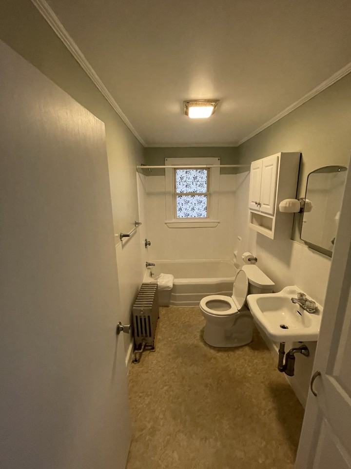 21 Dingley St #3 - Photo 7 of 9