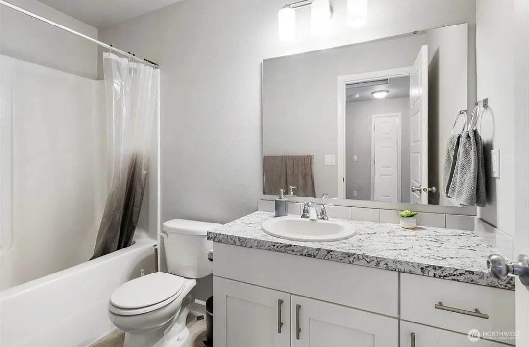 8319 174th Street Ct E #8319 - Photo 7 of 9