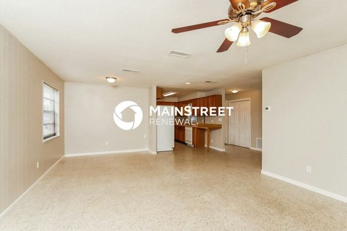 1021 Coronado Dr - Photo 4 of 16