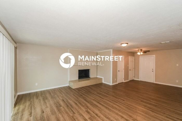 7147 Eudine Dr N - Photo 4 of 16