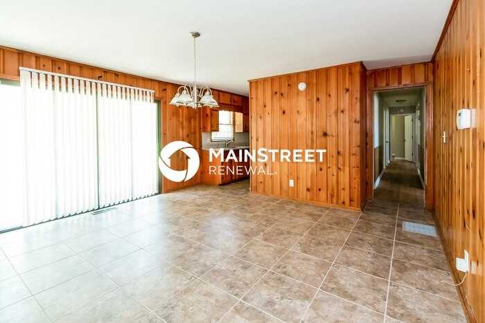 6120 Longino Dr - Photo 5 of 16