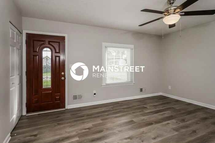 9506 Wood Hollow Rd - Photo 4 of 16