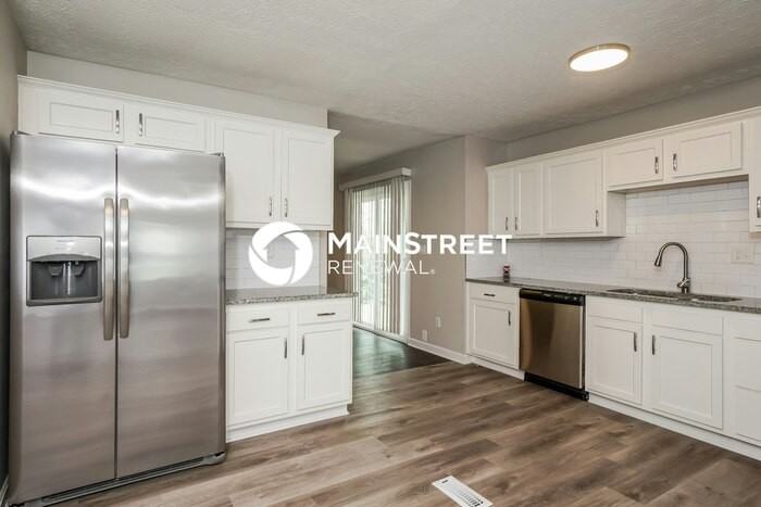 9506 Wood Hollow Rd - Photo 7 of 16