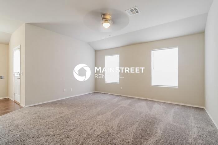 9601 Jack Rabbit Rd - Photo 3 of 16