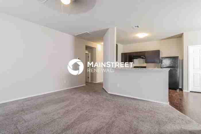 9601 Jack Rabbit Rd - Photo 4 of 16