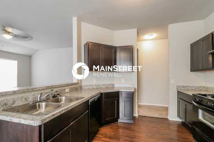 9601 Jack Rabbit Rd - Photo 7 of 16