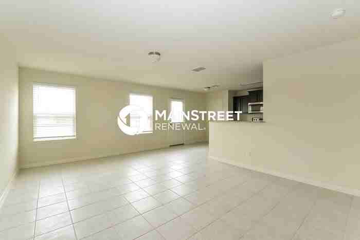 2951 Lavender Mdw - Photo 2 of 15