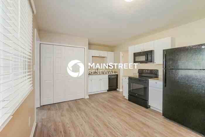 524 Harland Dr - Photo 6 of 16