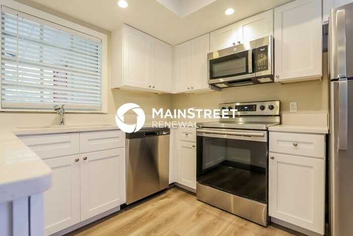 2120 Redleaf Dr - Photo 5 of 16