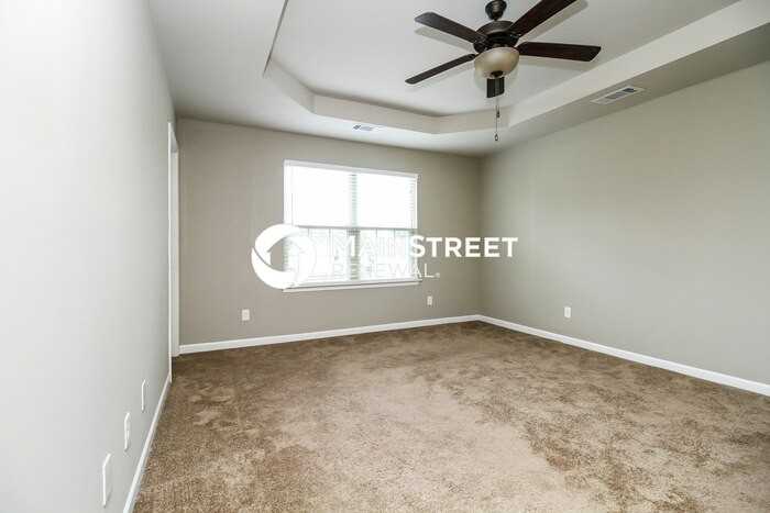 160 Lyndhurst Dr - Photo 7 of 17