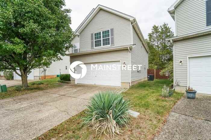 11608 Locust View Ct - Photo 3 of 17