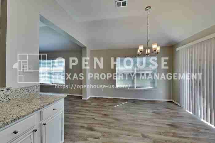 1409 Santos Dr - Photo 7 of 20