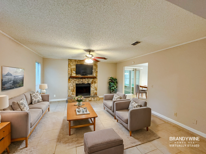 7256 Mimosa Grove Trl - Photo 2 of 15