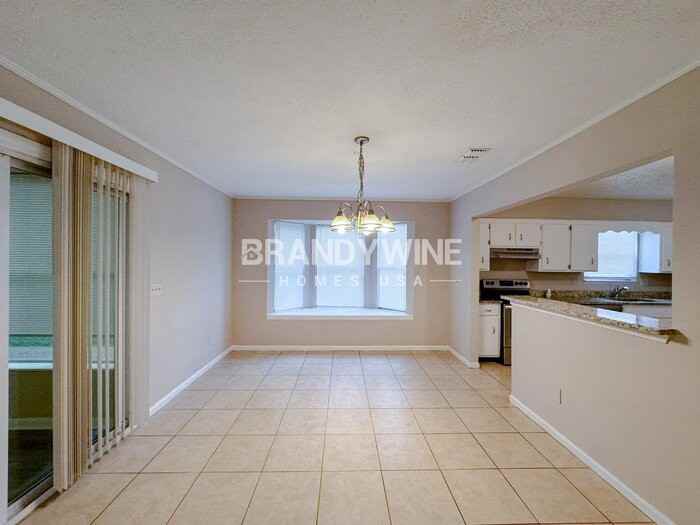 7256 Mimosa Grove Trl - Photo 4 of 15