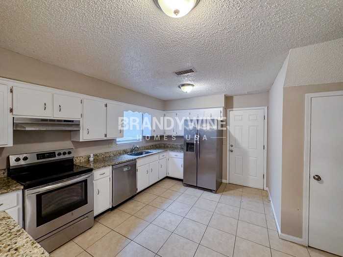 7256 Mimosa Grove Trl - Photo 5 of 15