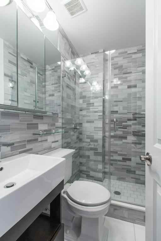 252 Mott St #5R - Photo 4 of 6